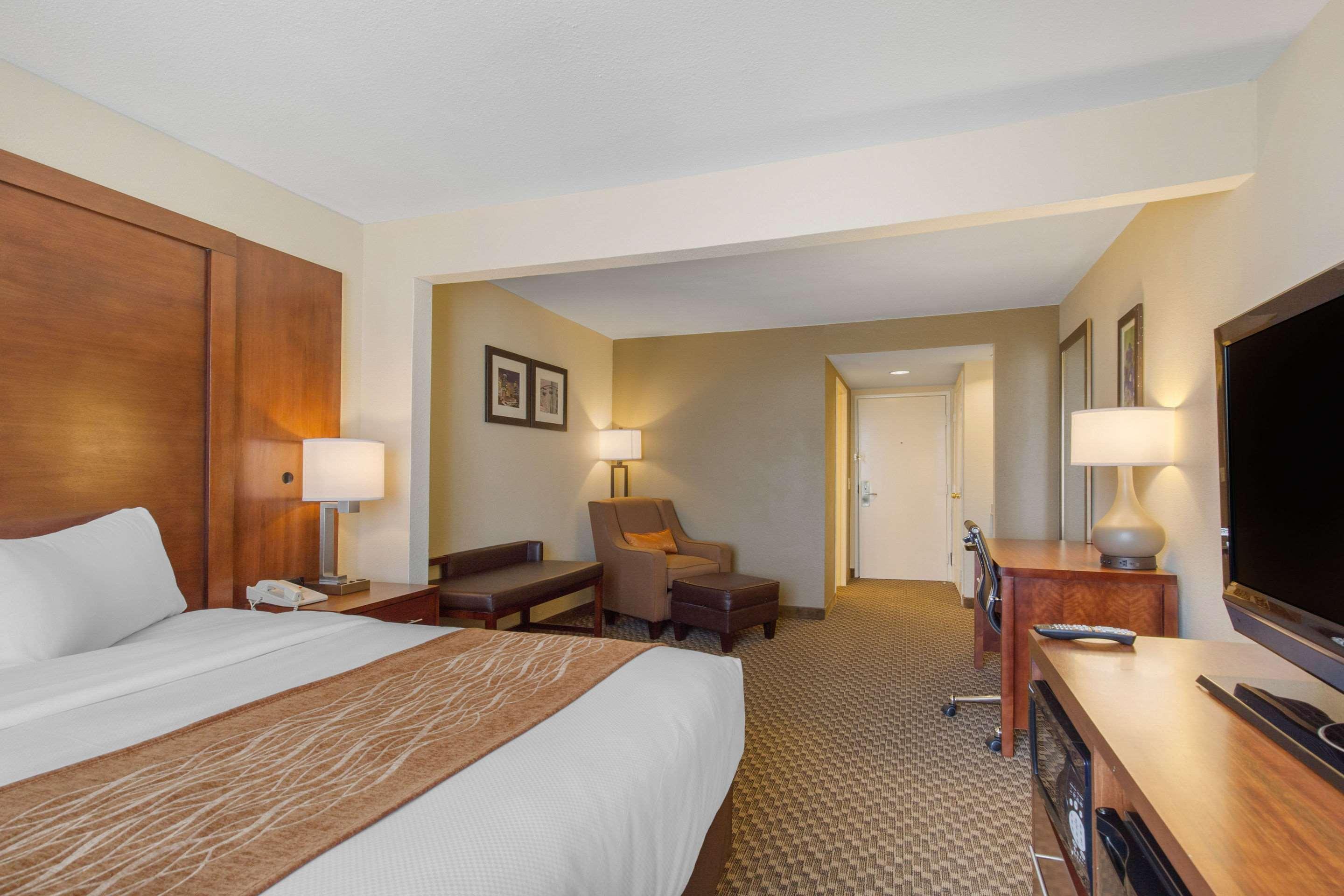 Comfort Inn & Suites Sw Houston Sugarland Buitenkant foto